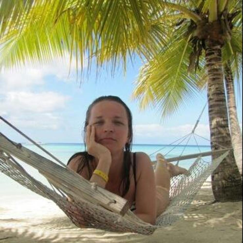 Meet your Posher, Helen